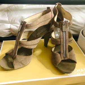 Michael Kors taupe suede zip up heels